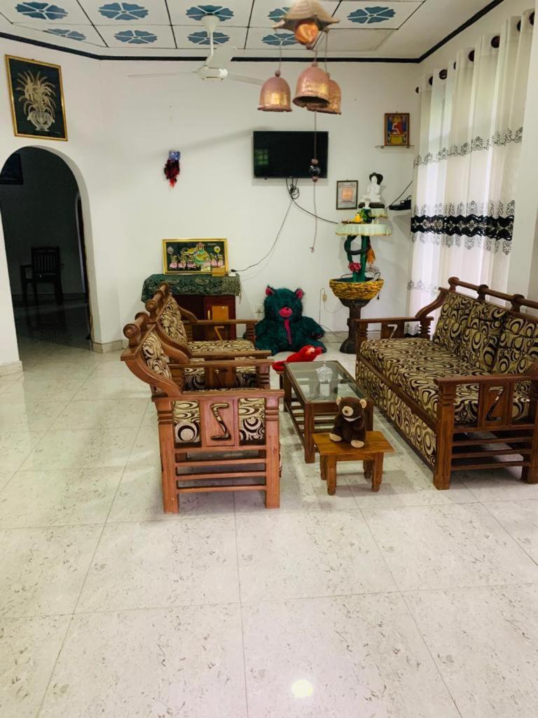 Indusara Villa ベントータ エクステリア 写真